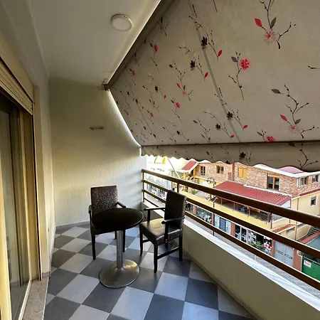 Apartamento Luxury House Fieri Fier